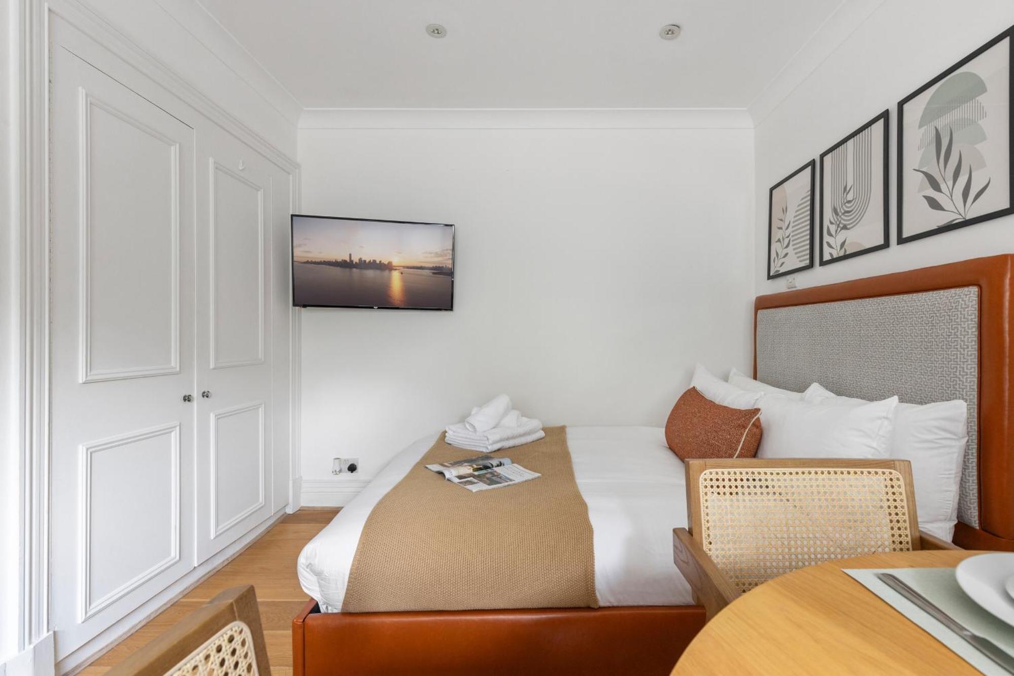 The Knightsbridge Palace By La Reserve Apartment London