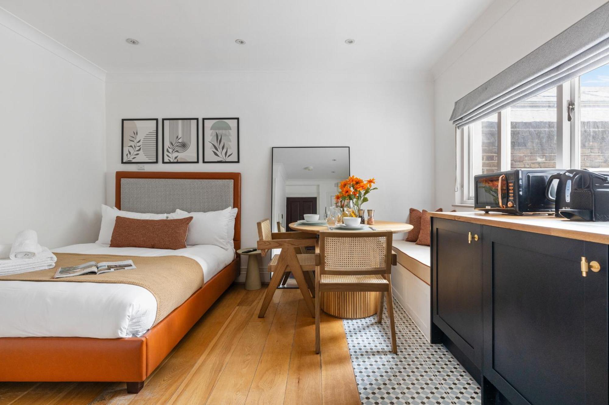 The Knightsbridge Palace By La Reserve London