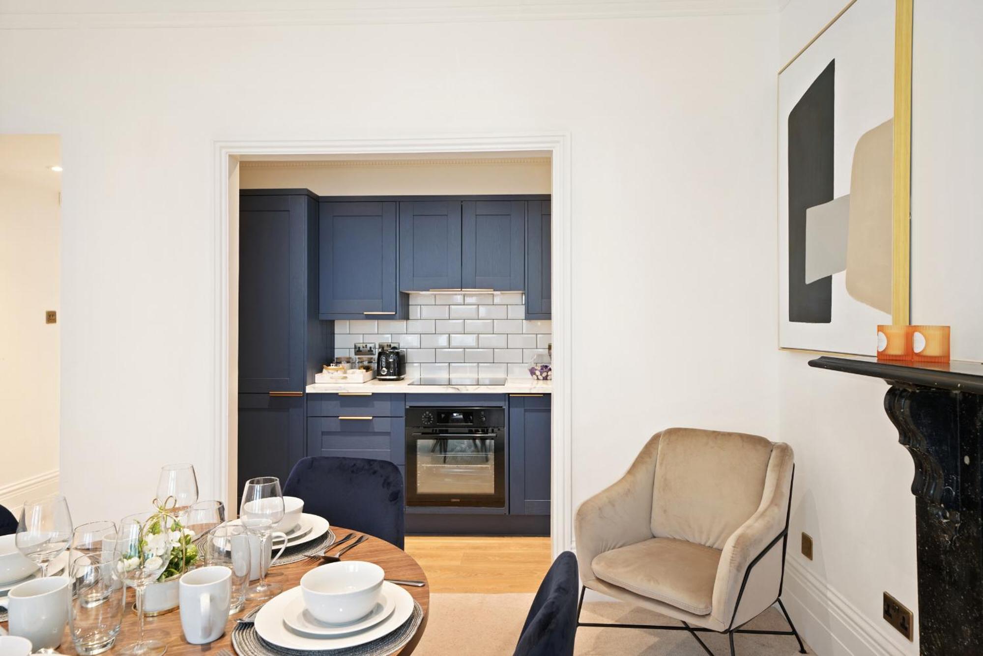 Apartment The Knightsbridge Palace By La Reserve