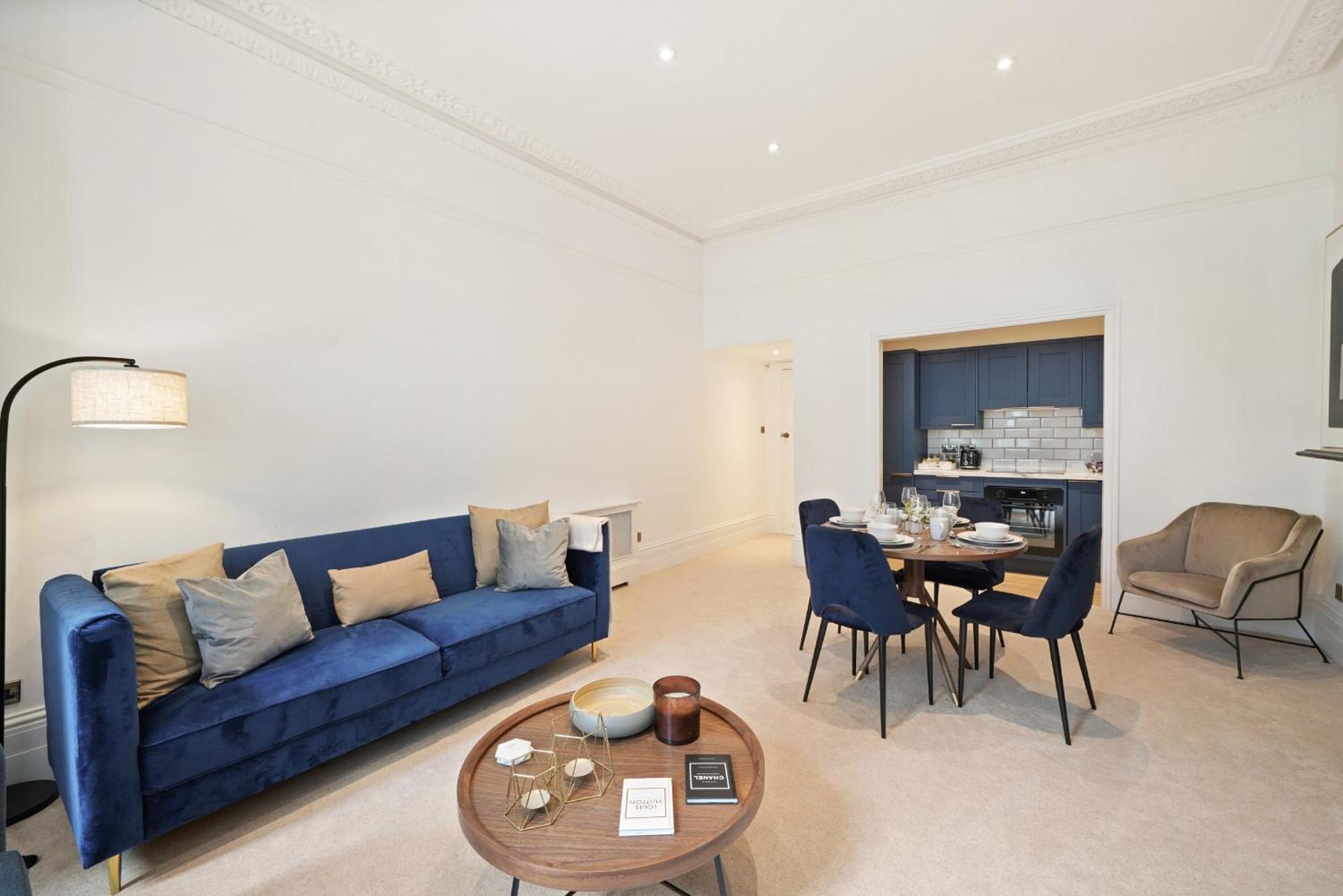 Apartment The Knightsbridge Palace By La Reserve *