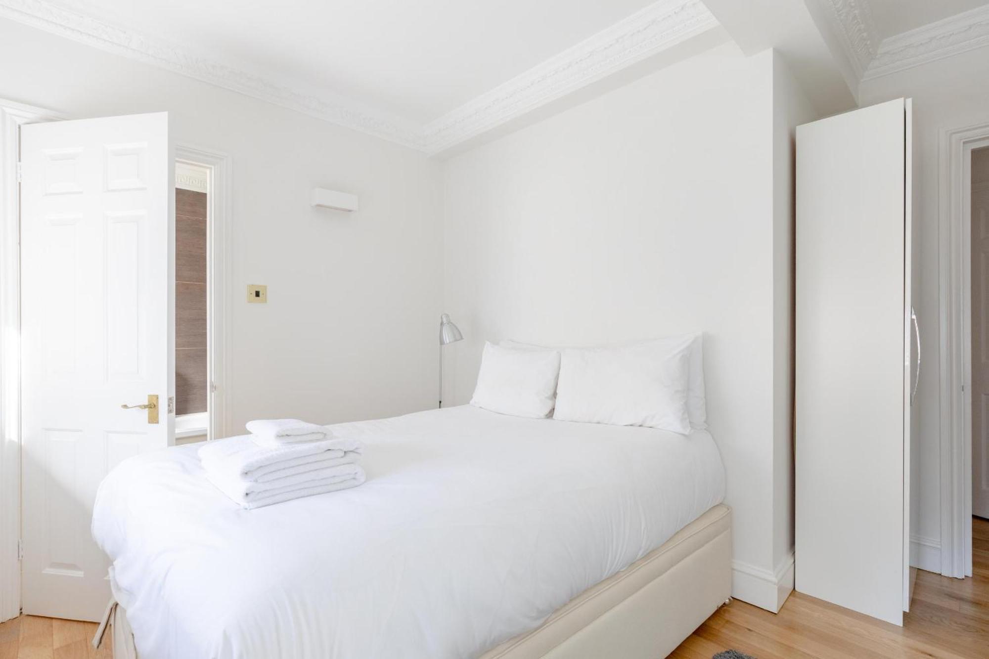 2bd Flat 10 Mins To Buckingham Palace *