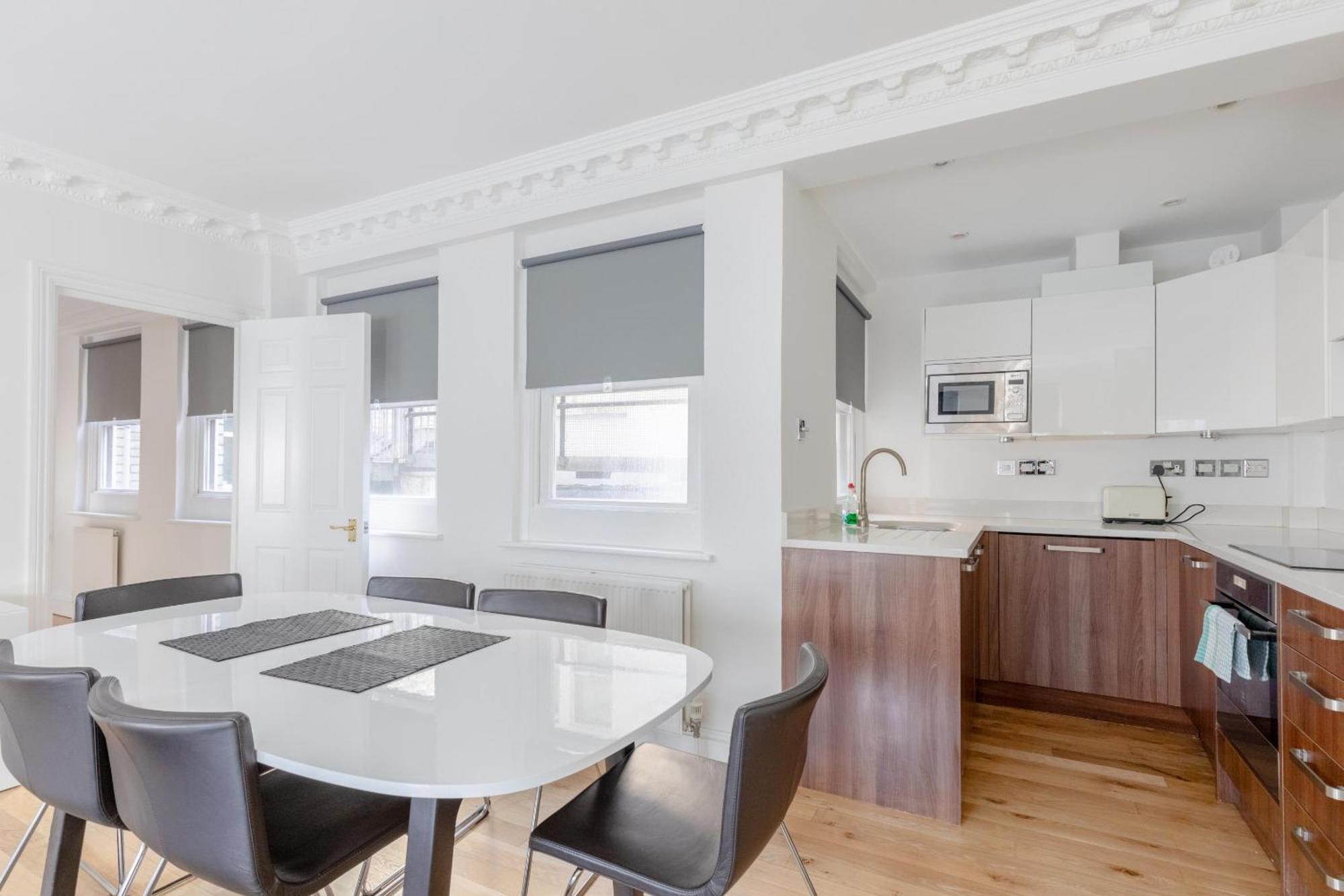 2bd Flat 10 Mins To Buckingham Palace