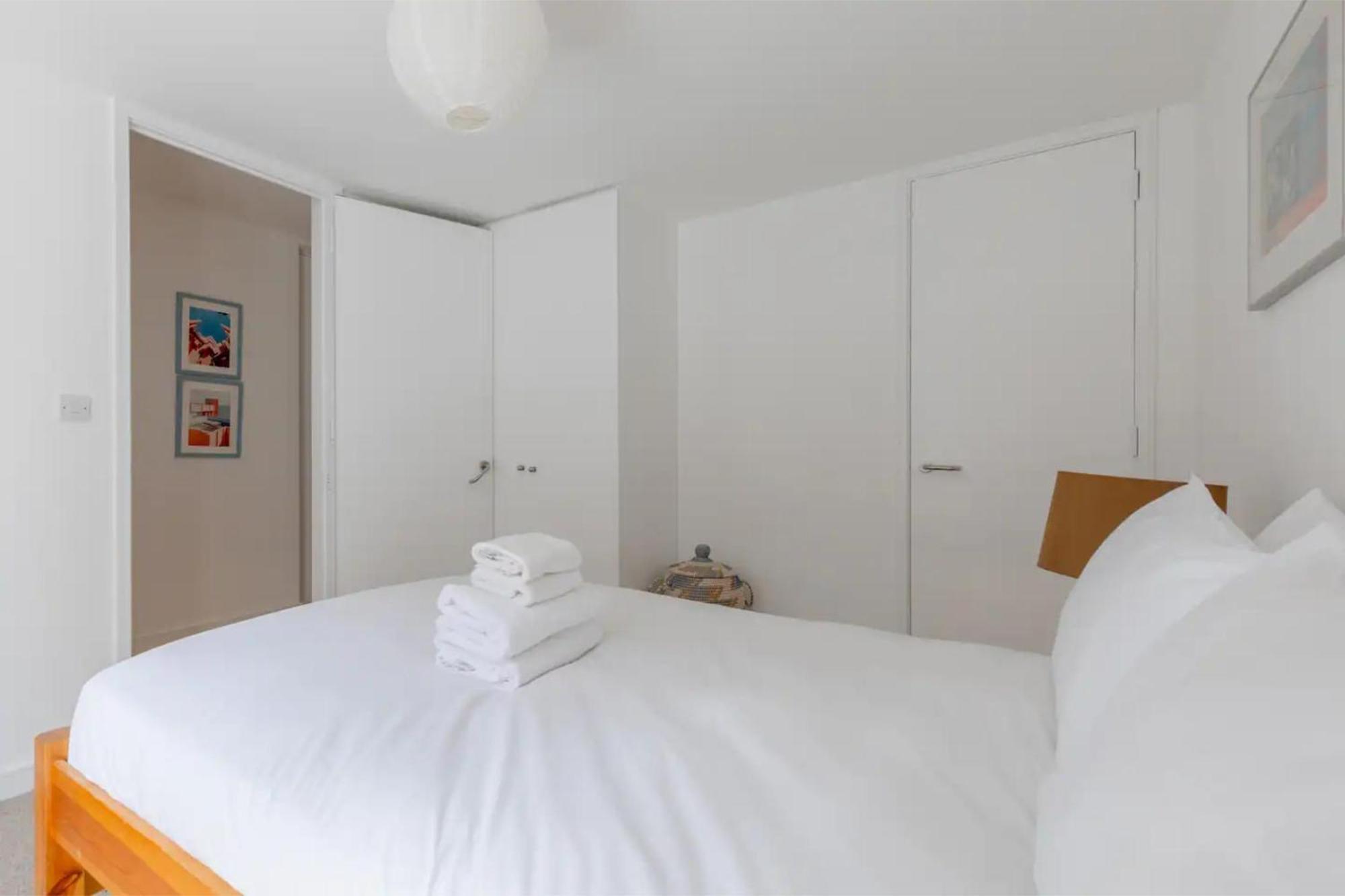 Radiant 3bd Flat With Terrace Holloway Apartment *