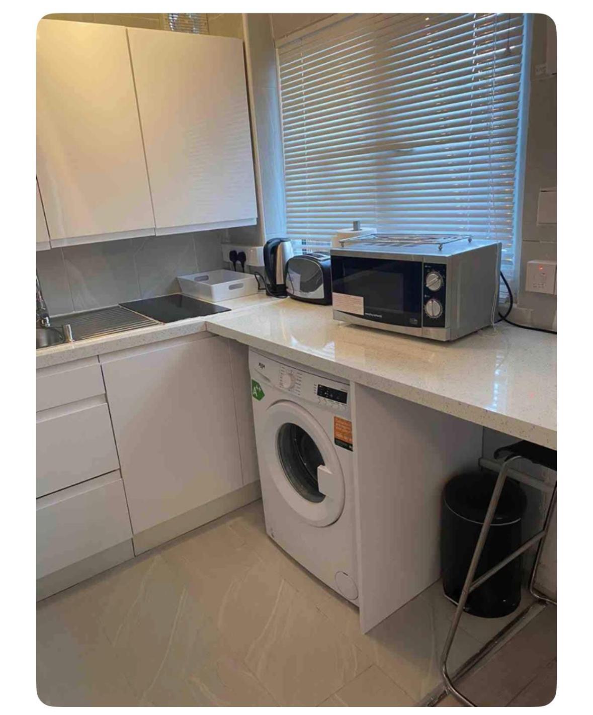Outhouse Fully Equipped Guest house