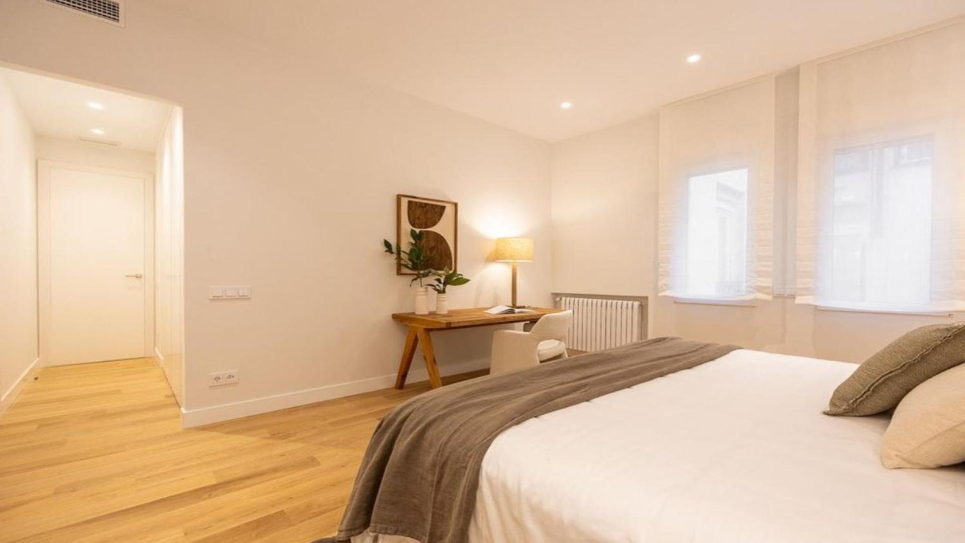 Apartment Bright 4 Bed Flat
