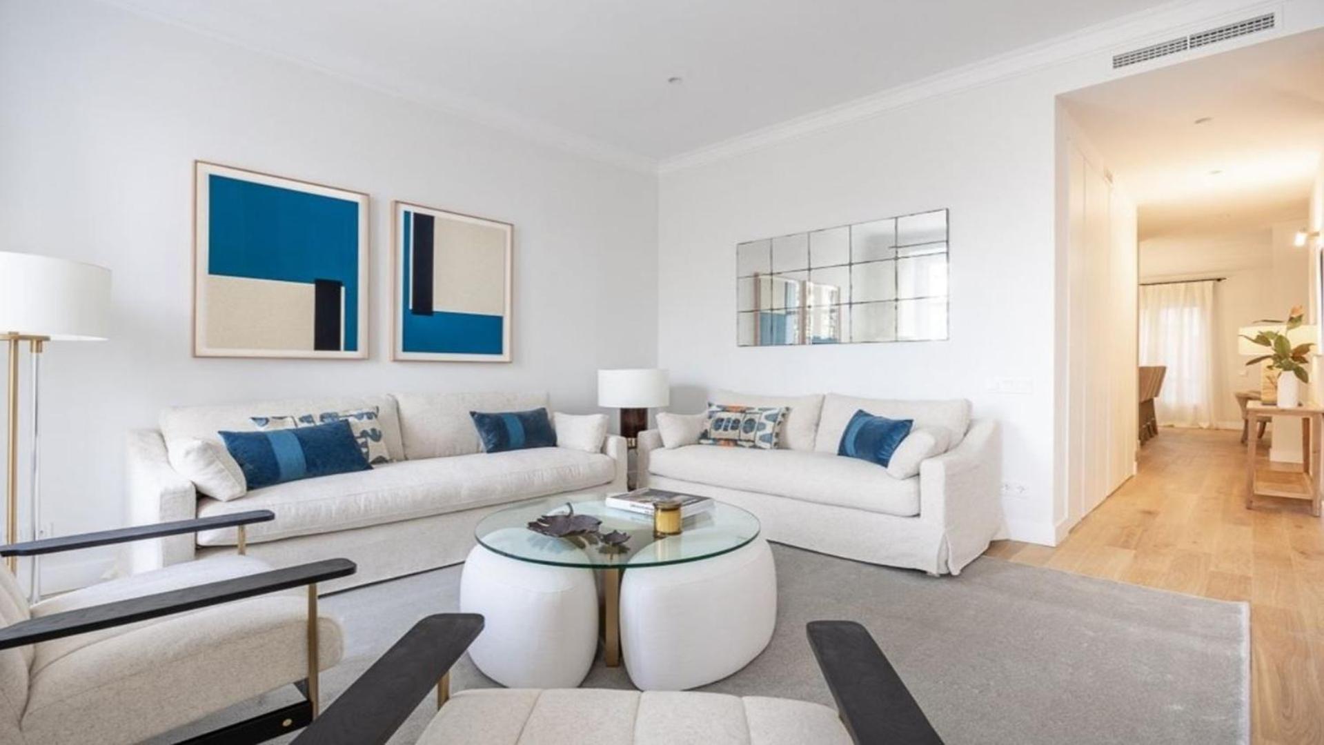 Bright 4 Bed Flat Apartment