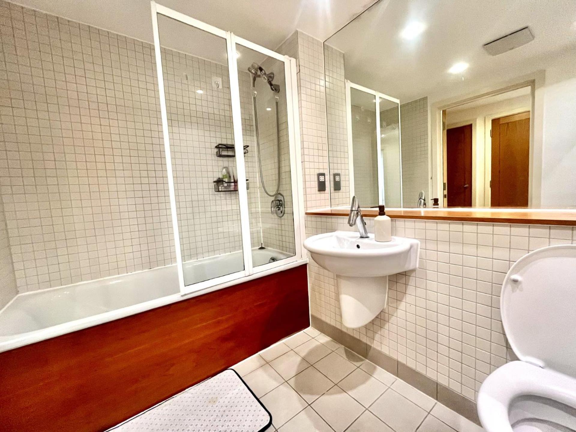 Appartement Quiet & Cosy Walk To Farringdon Londen