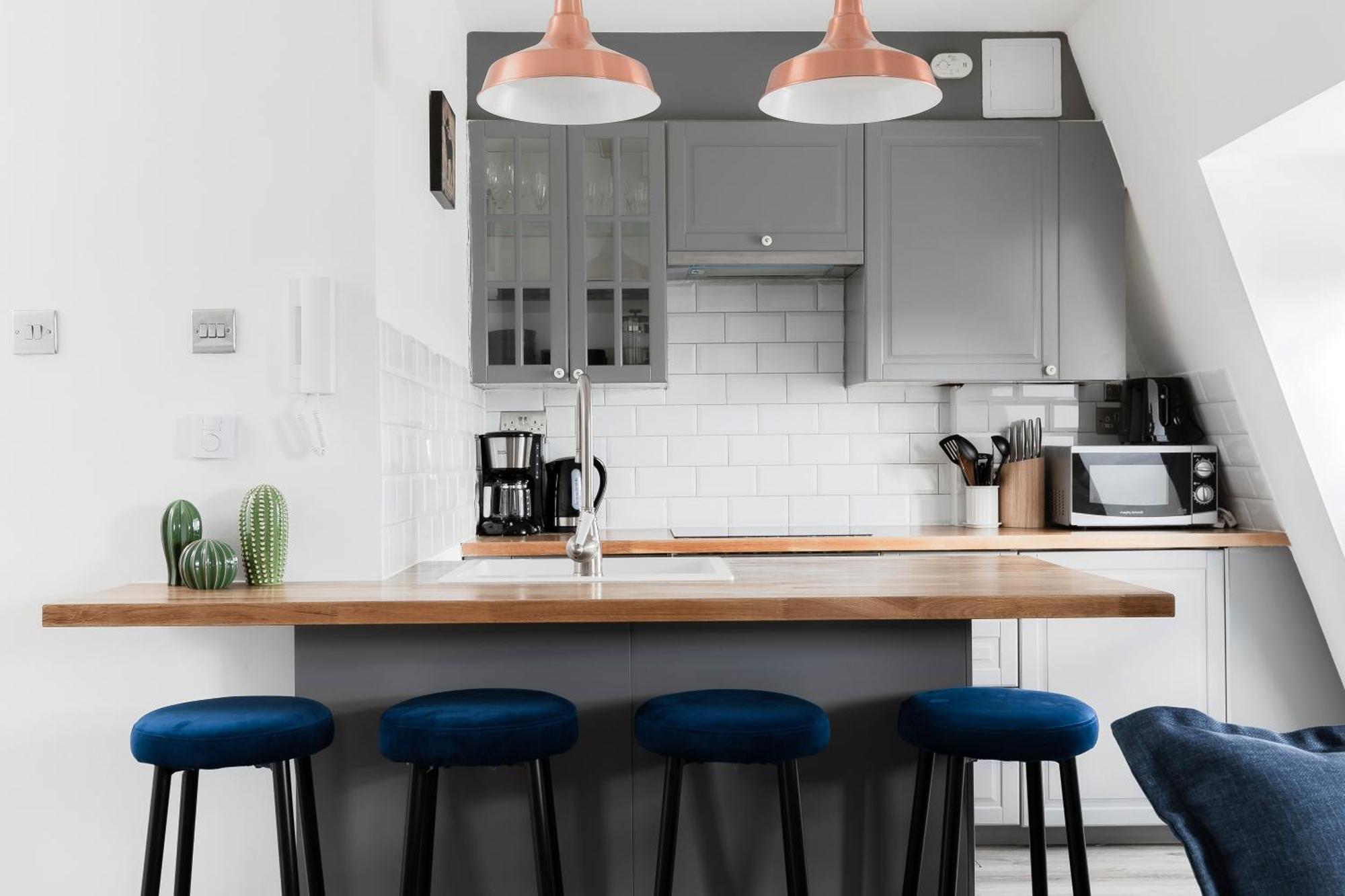 Wonderful Near Portobello Road Apartment London