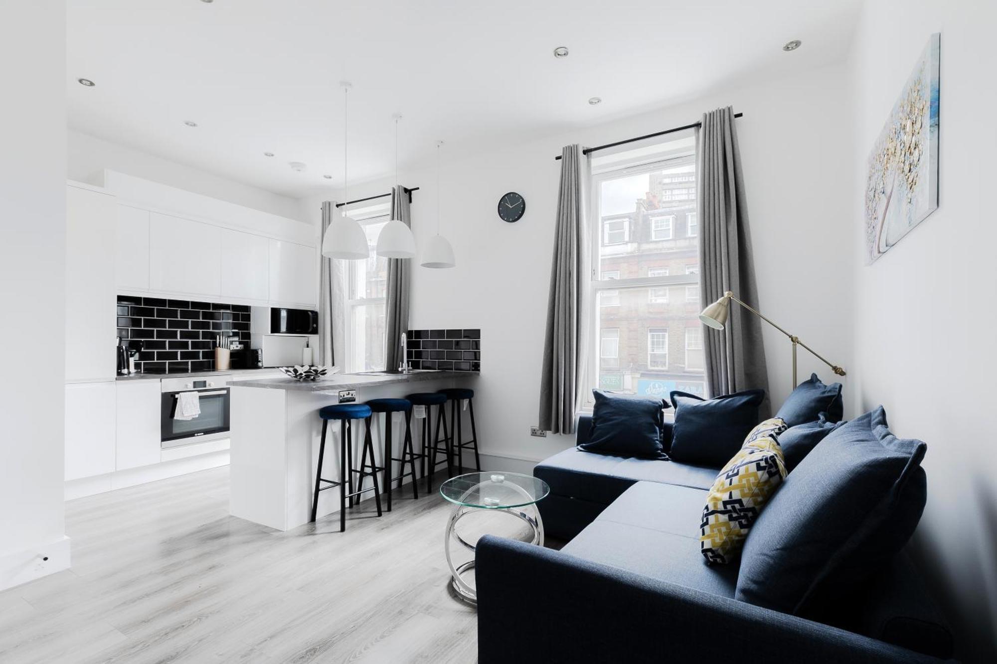 Wonderful Near Portobello Road Apartment London