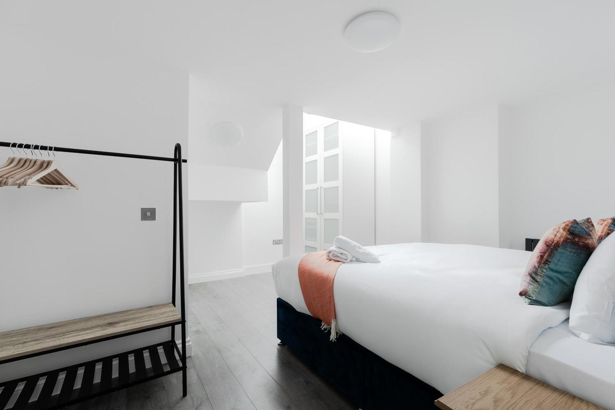 Wonderful Near Portobello Road Apartment London