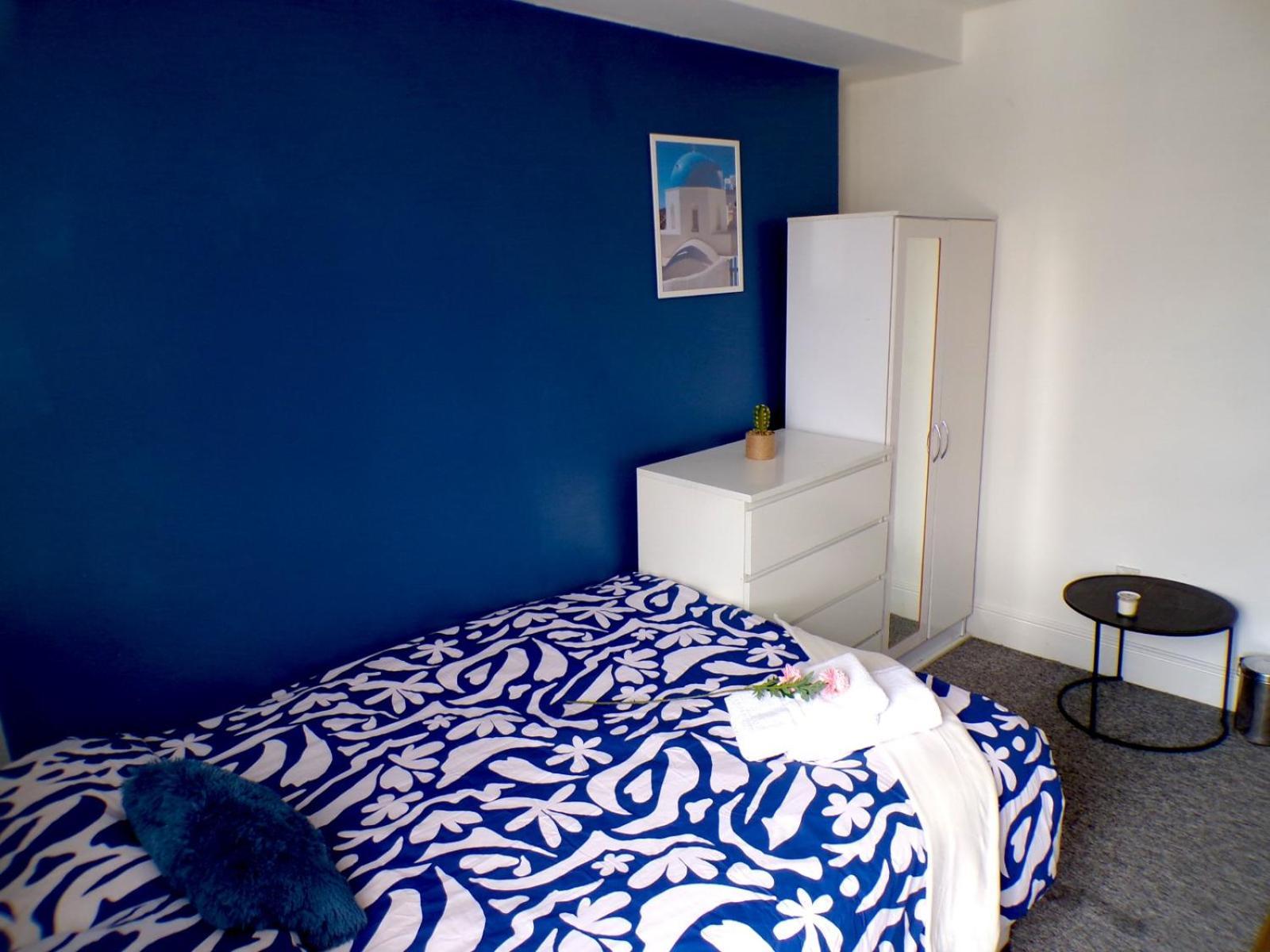 West Kensington - Blue *
