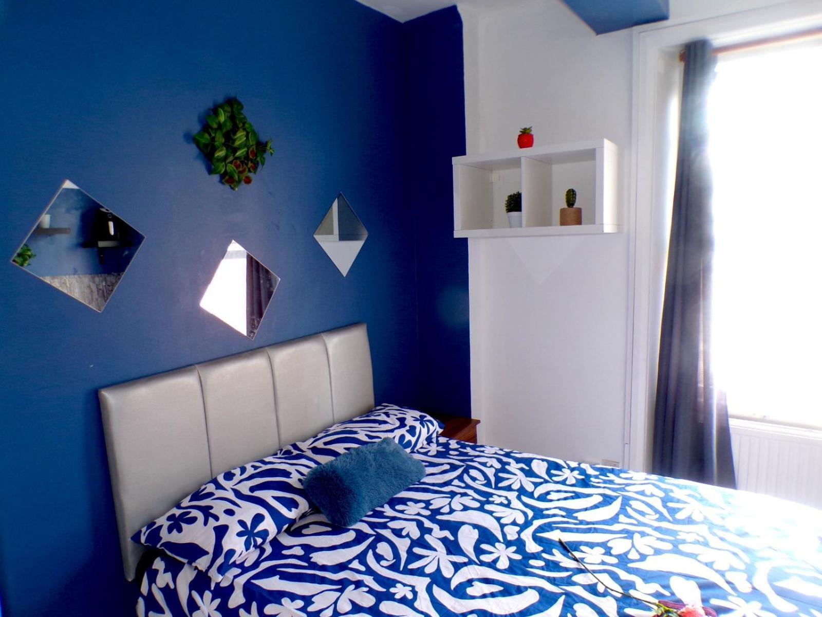 West Kensington - Blue Appartement