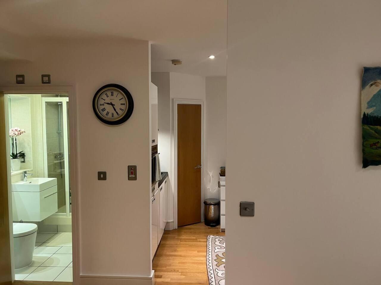 Stylish Flat Near *
