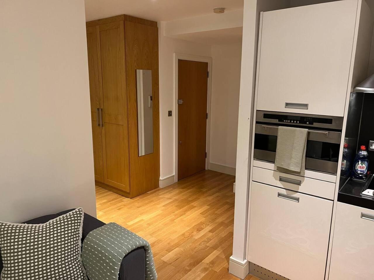 Stylish Flat Near *