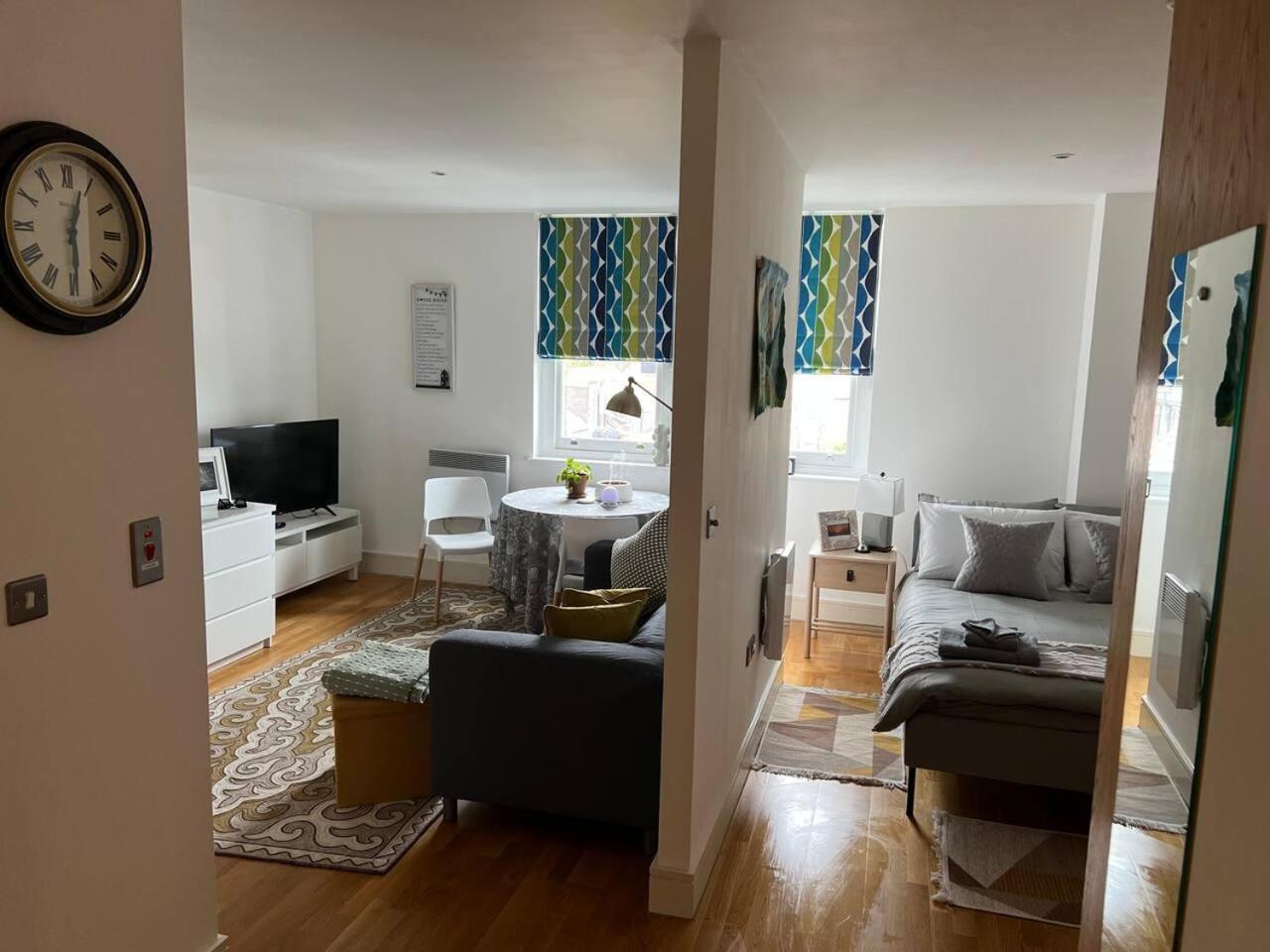 Stylish Flat Near Apartment London