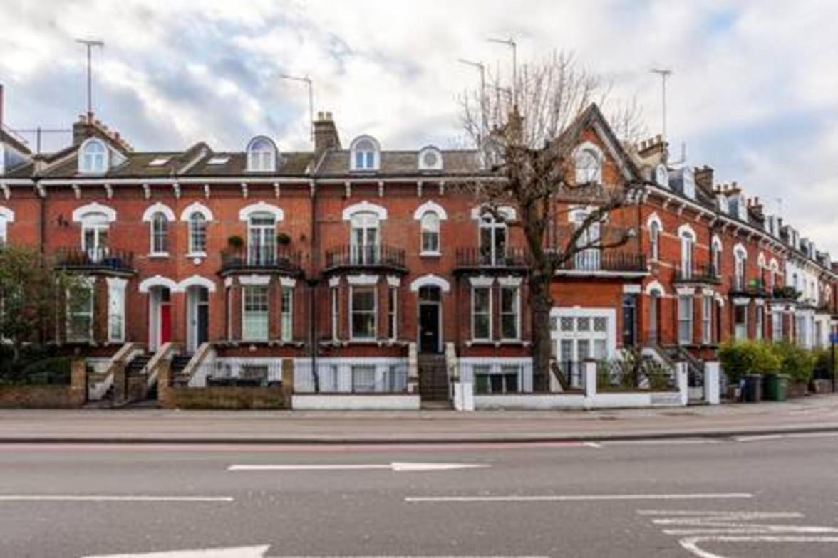 Appartement Lovely 2-bed Flat Next To Oval Cricket Ground Londen