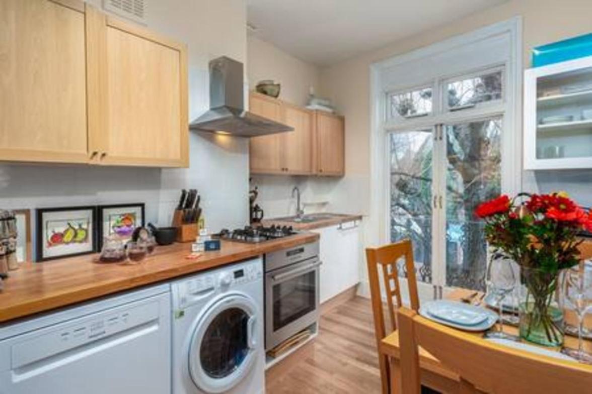 Appartement Lovely 2-bed Flat Next To Oval Cricket Ground *