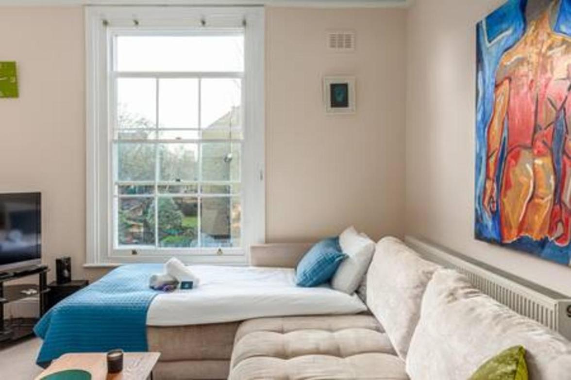 Lovely 2-bed Flat Next To Oval Cricket Ground * Londen