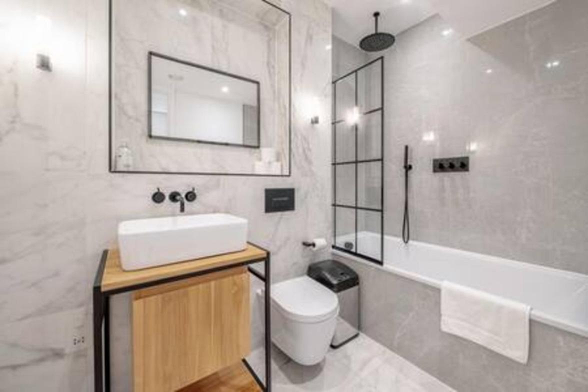 Brand-new 2bed In Fantastic East Location