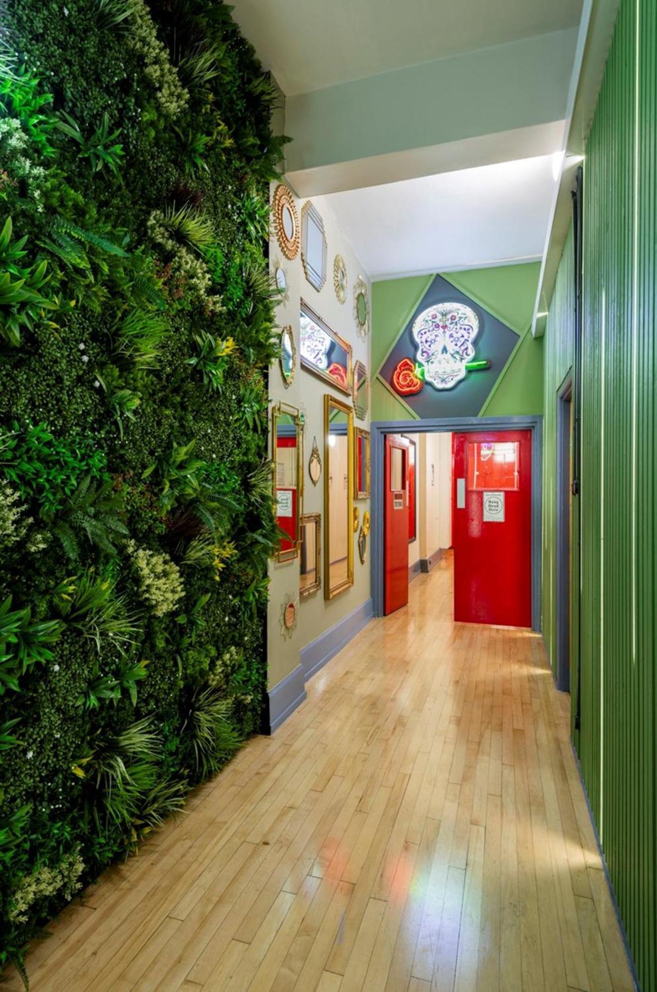 Backpackers Youth 18 - 35 Years Old Only Londres