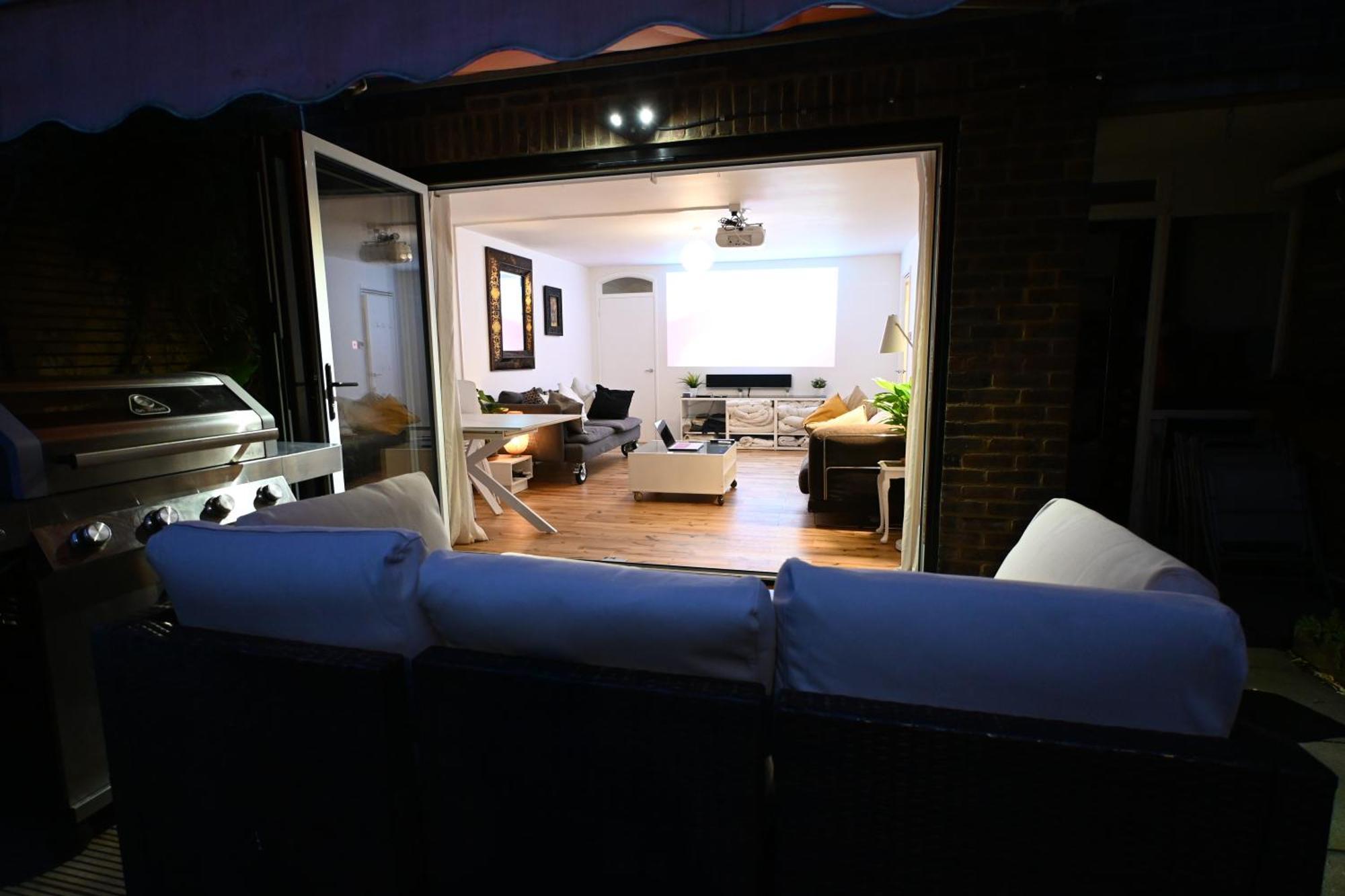 3-bed House With Amazing Garden Villa Londen