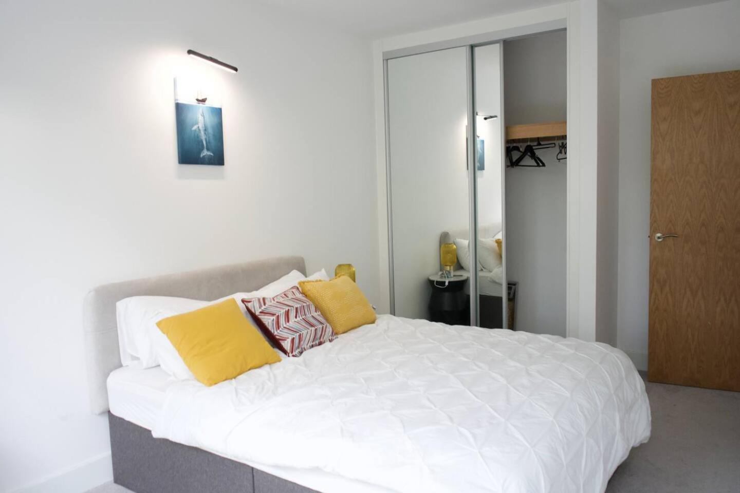 Apartment Luxury Royal Wharf London