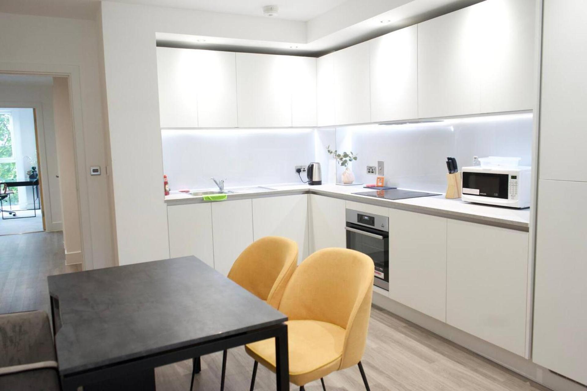 Luxury Royal Wharf London
