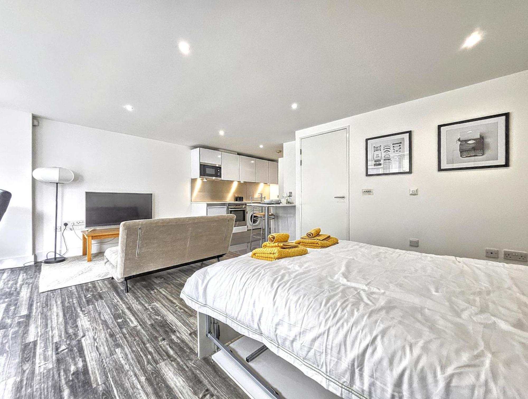 Appartement Waterside, Old Street, Angel, Entire Private *