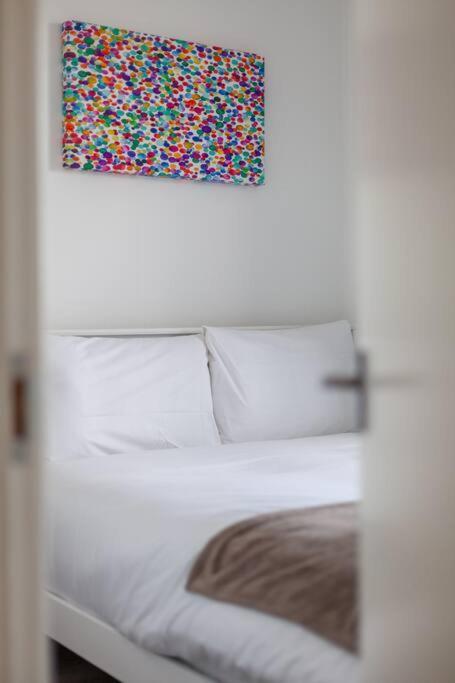 Charming Semi 1-bed Walk To Tower Of