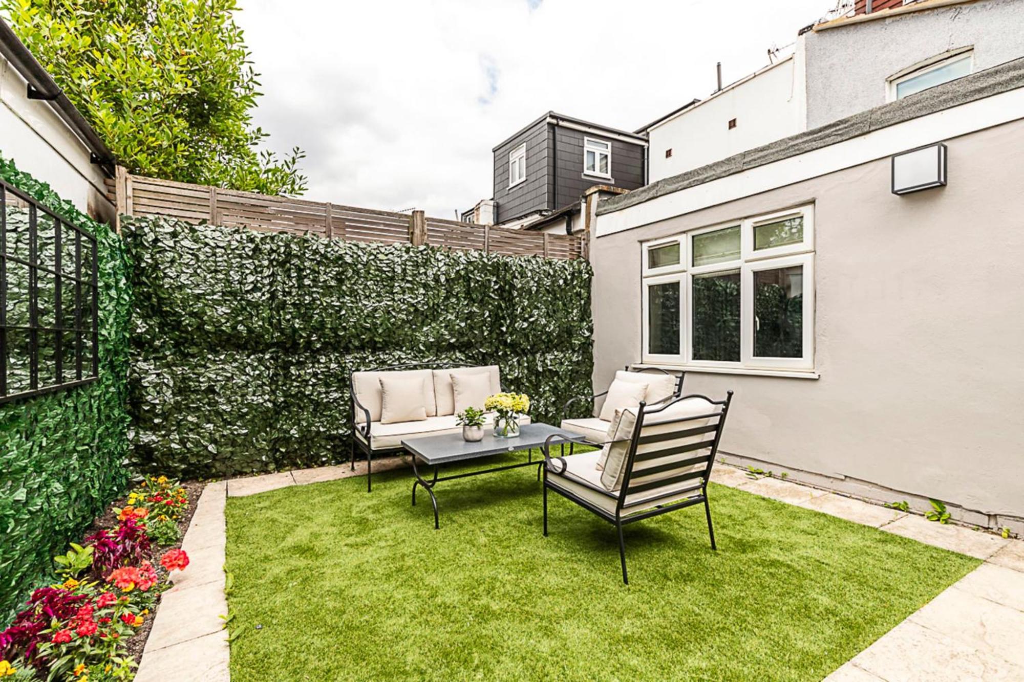 Luxurious 3 Bed Flat With Patio And Garden Leilighet