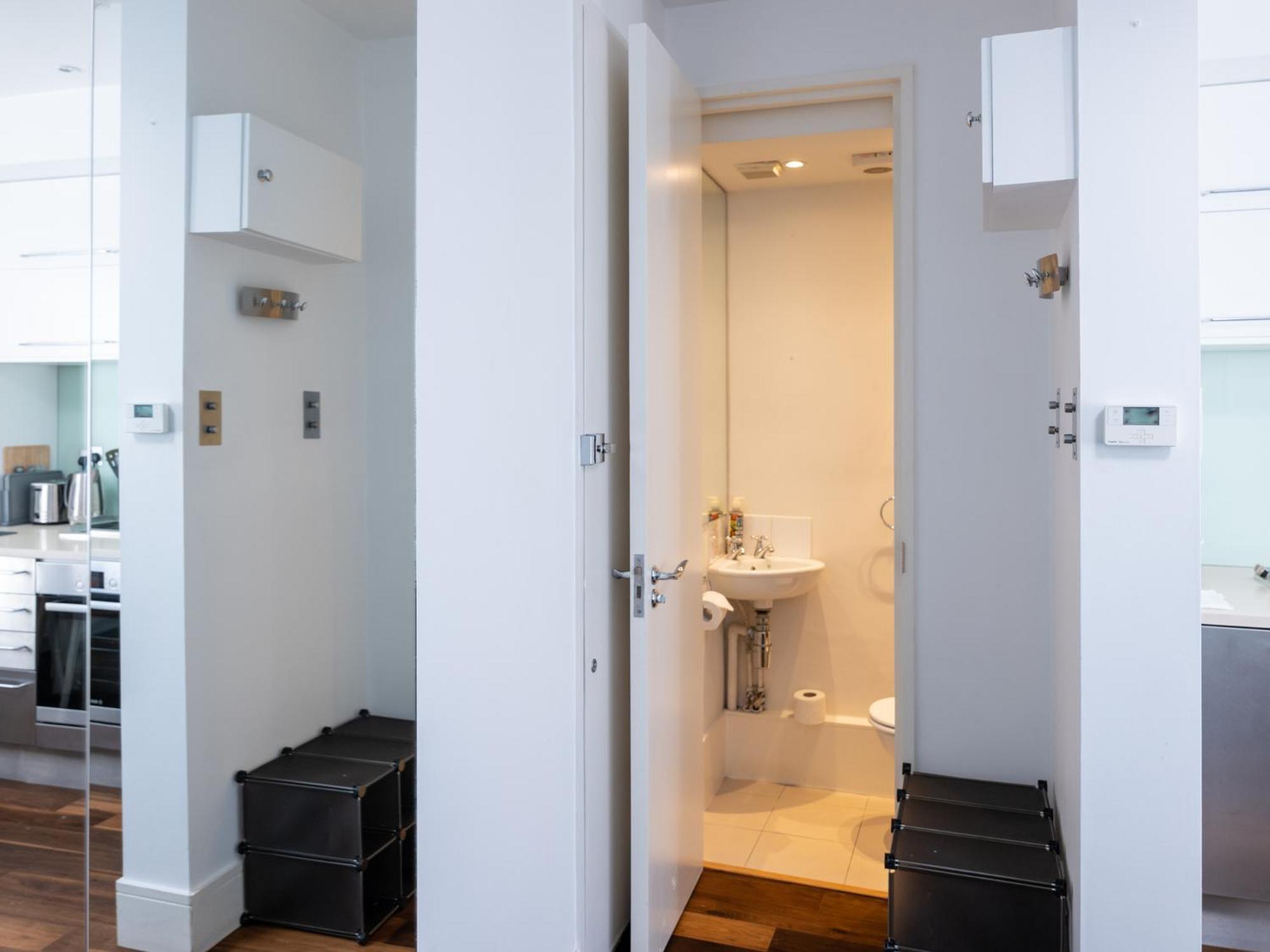 Pass The Keys - Hideaway In The Notting Hill Set Apartment