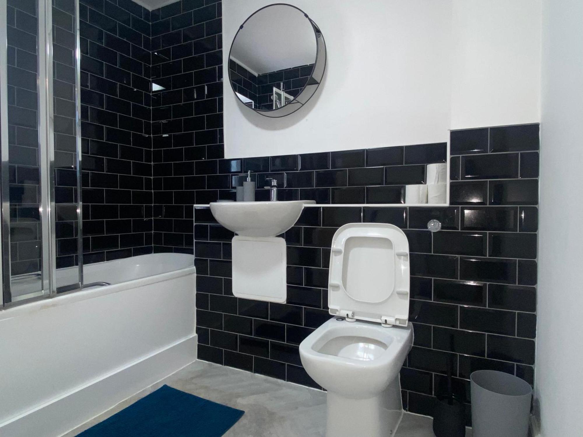 Leilighet Family-friendly 2-bed, 2-bath Xmas - Book Now! London