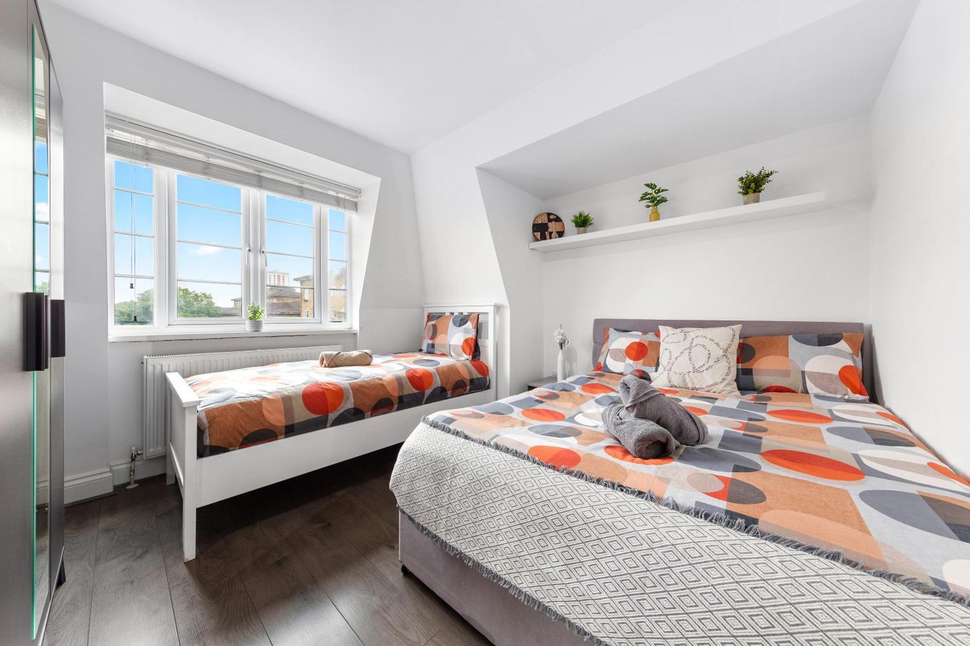Two Bedroom Serviced - Nine Elms Luxury - Vauxhall & Westminster * London