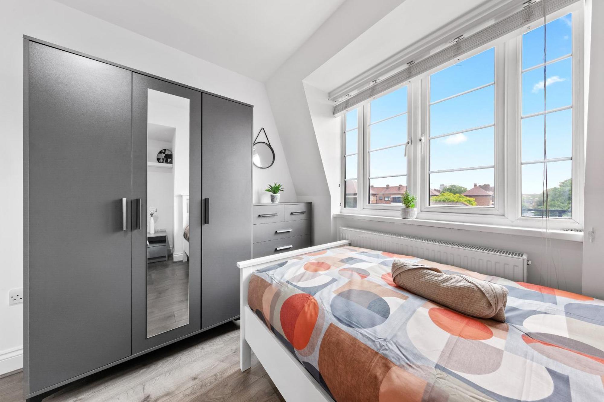 Two Bedroom Serviced - Nine Elms Luxury - Vauxhall & Westminster Leilighet London