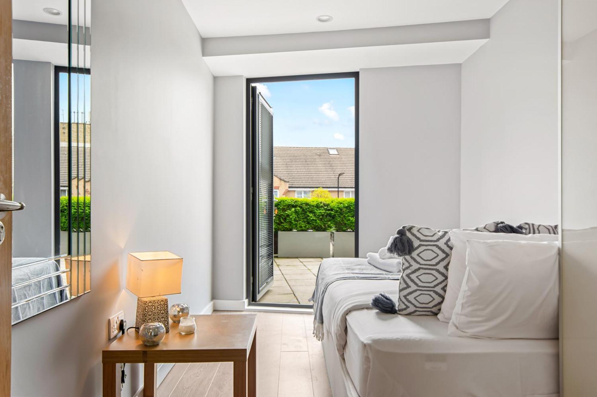 Mysquare Bright & Modern Flats In Hoxton, Shoreditch London