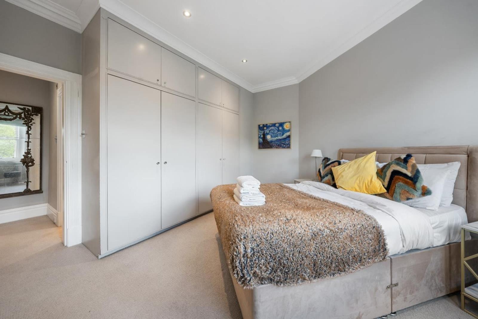 Knightsbridge - Hans Place Apartment