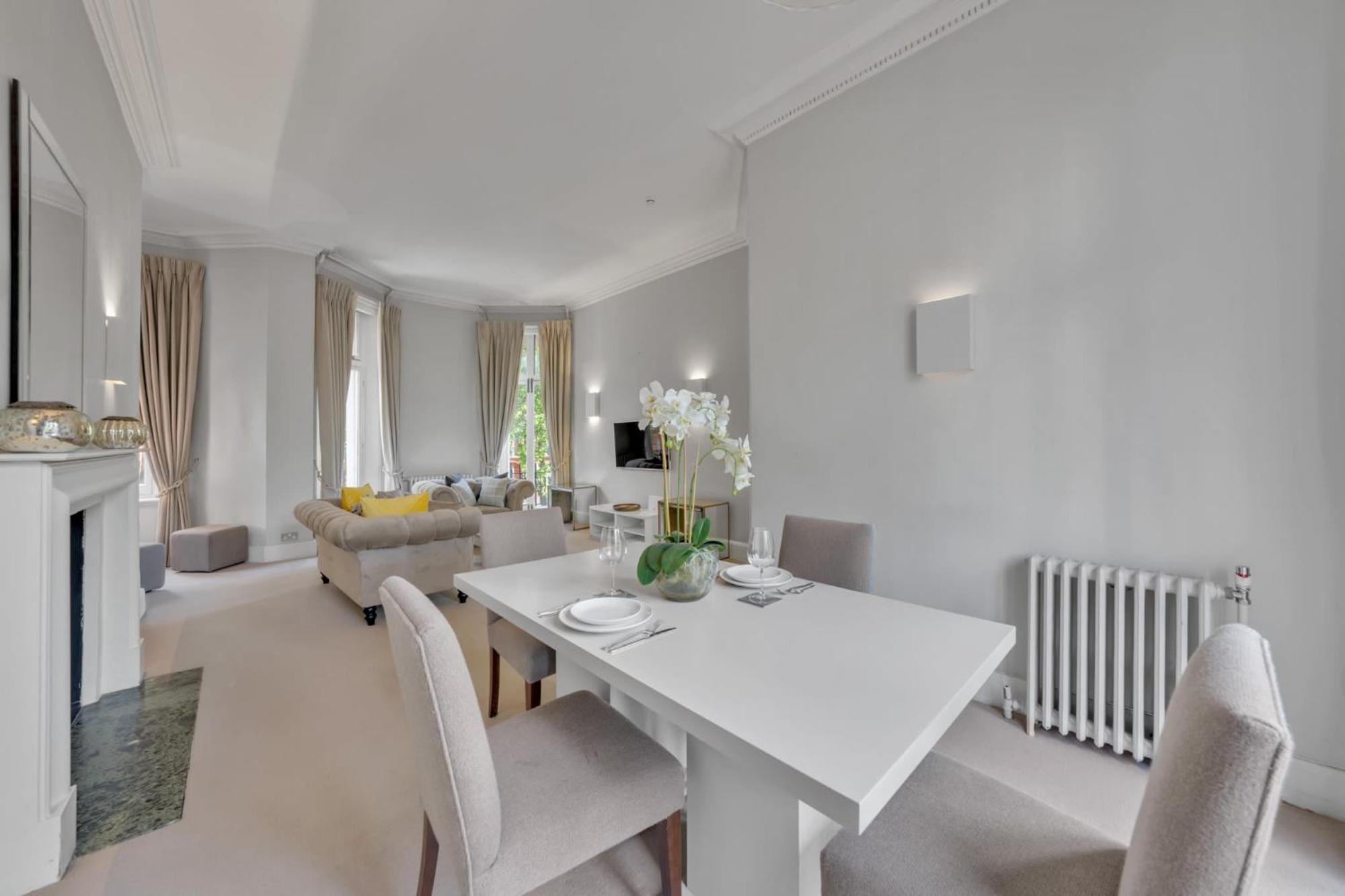 Knightsbridge - Hans Place Apartment