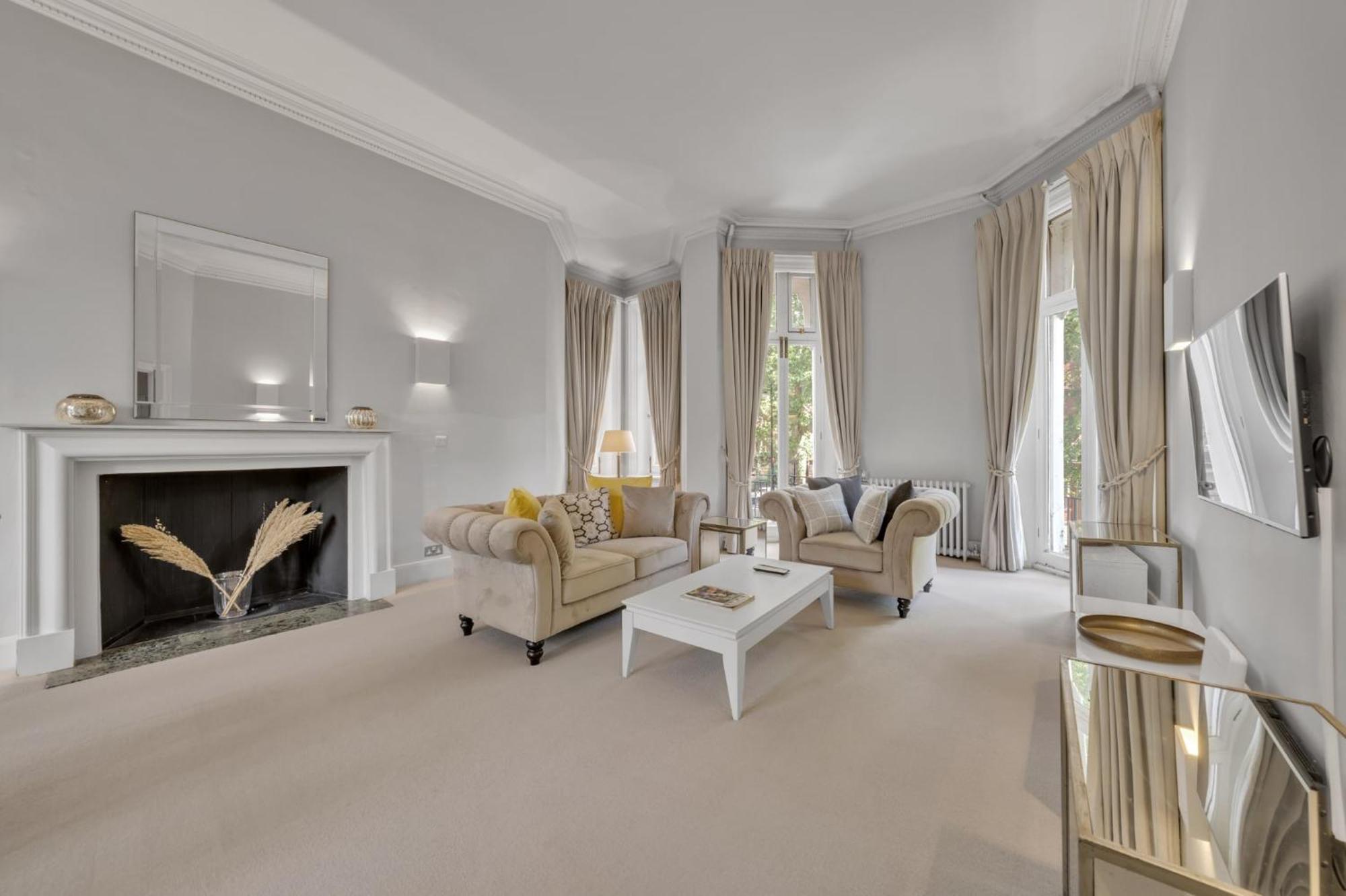 Knightsbridge - Hans Place London