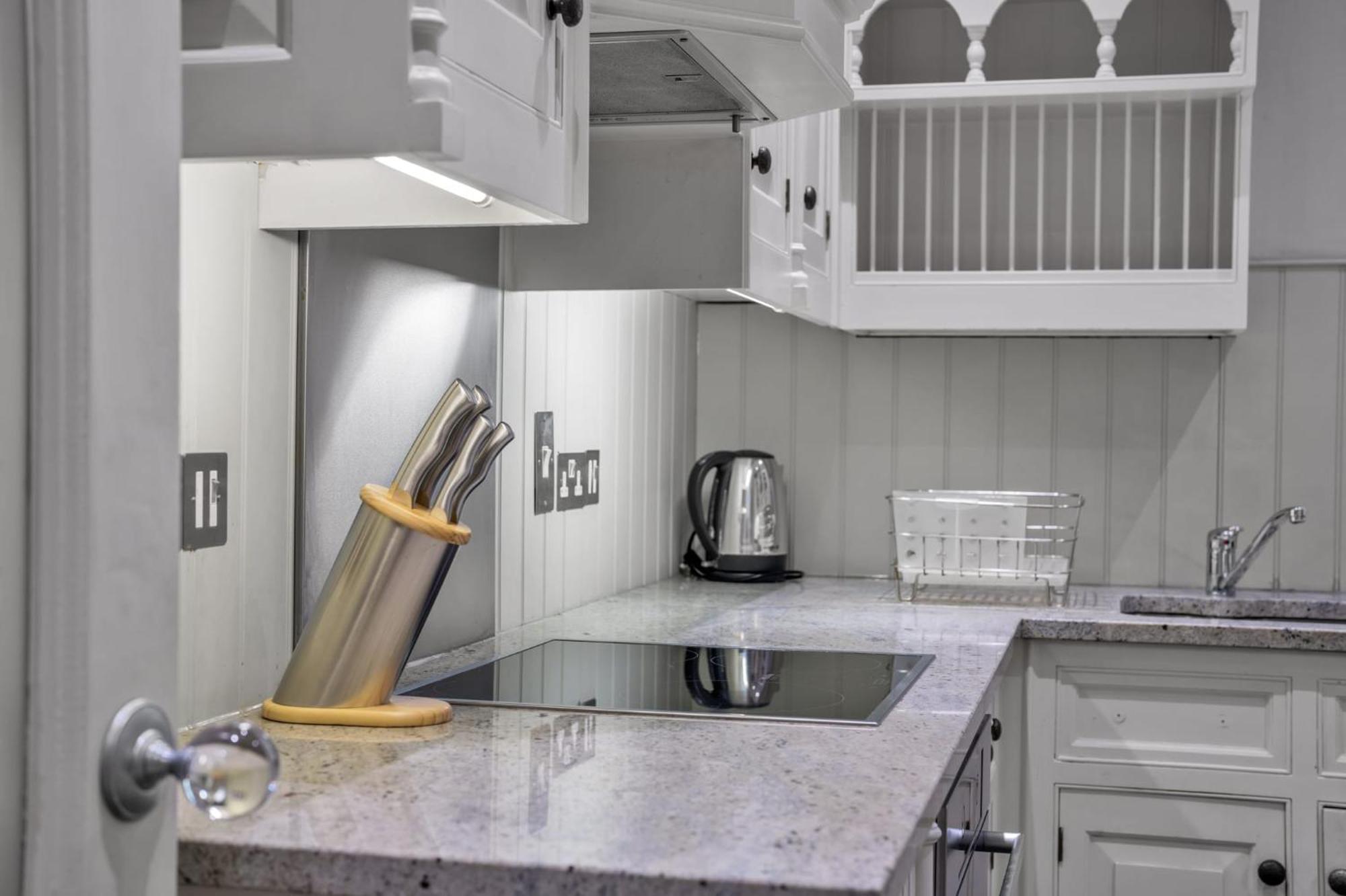 Knightsbridge - Hans Place Apartment