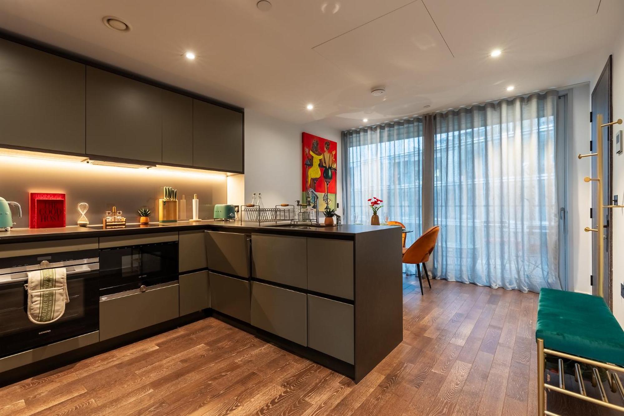 Apartment Luxurious Haven In Iconic Battersea Power Station London