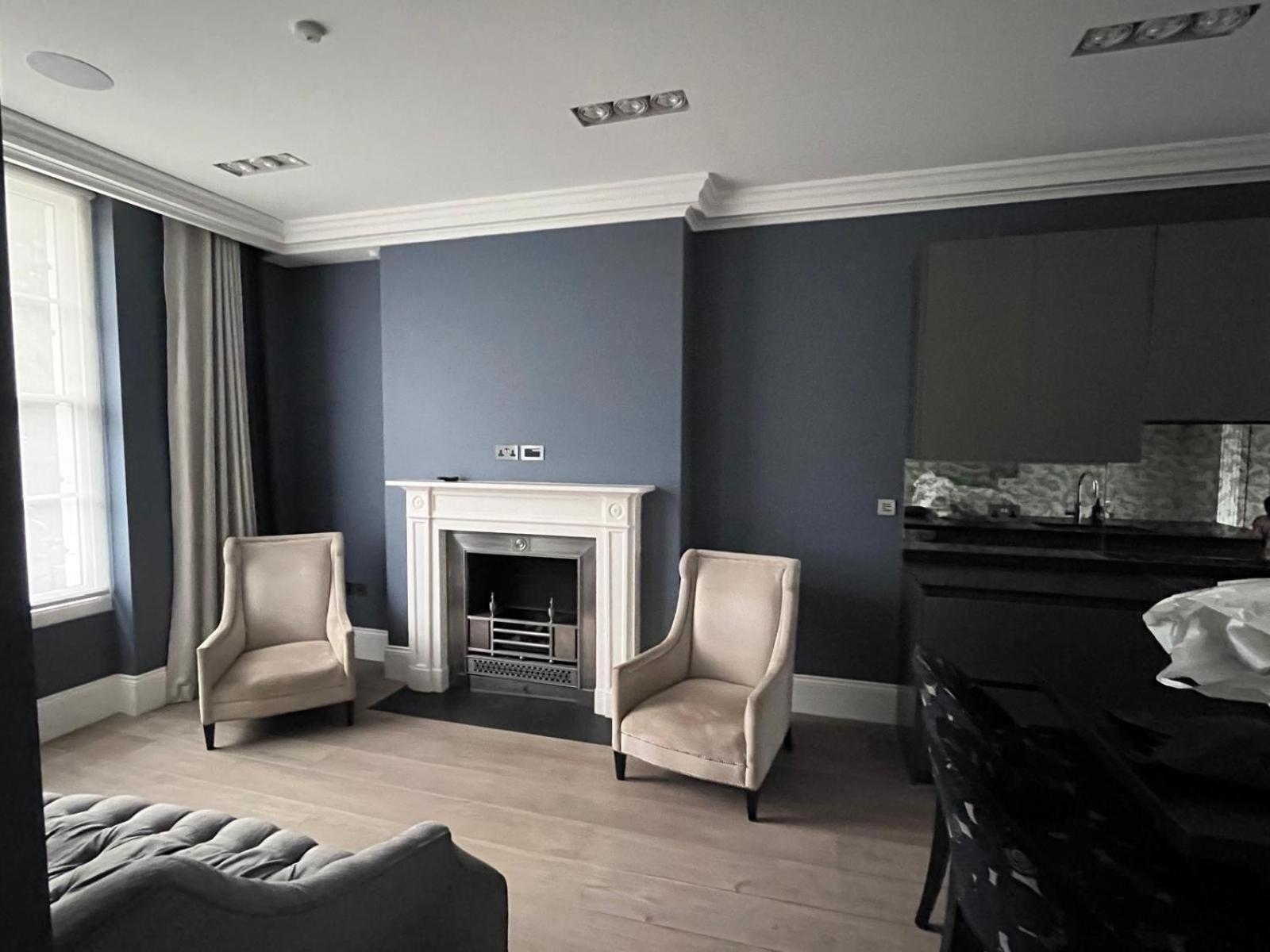 Lovely 6 Bedroom House London