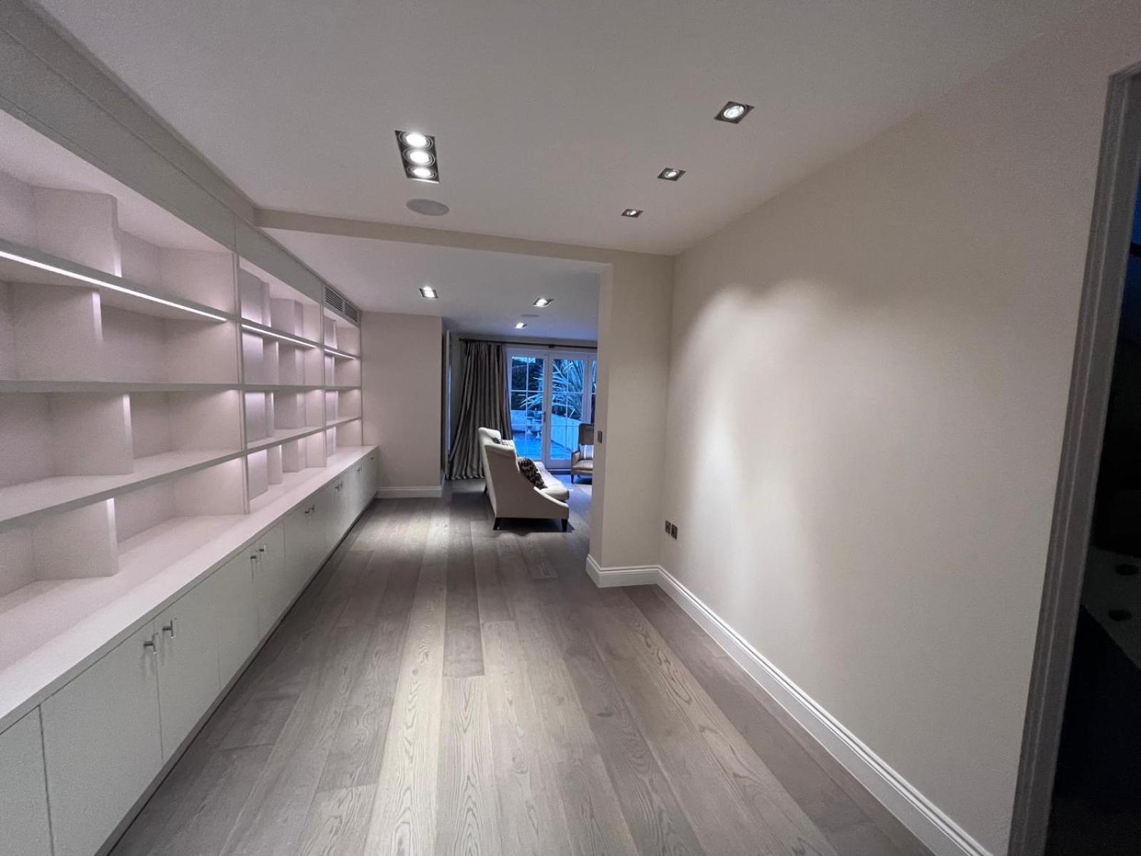 Lovely 6 Bedroom House London