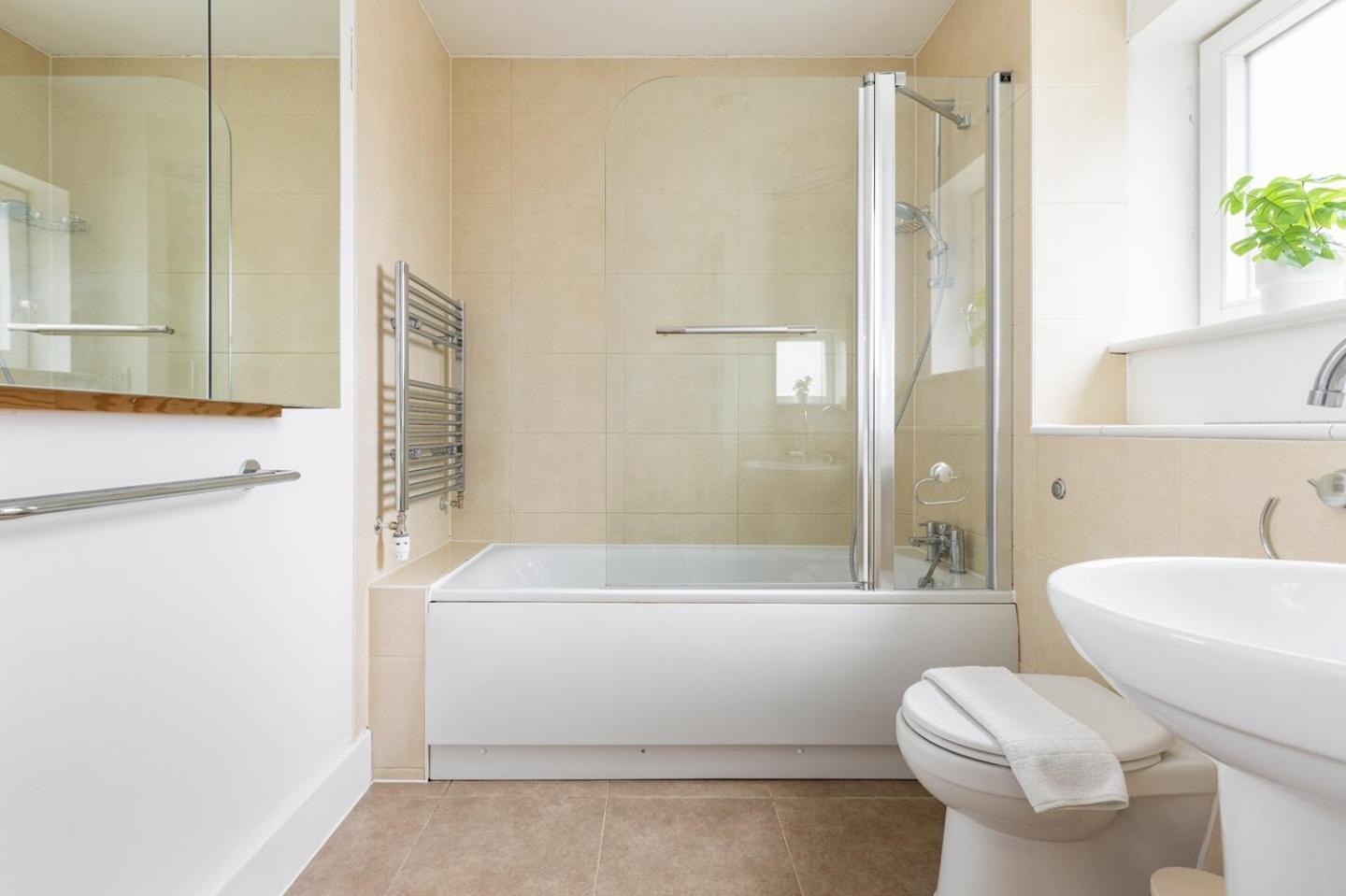 Apartment Modern 2 Bed Lewisham Catford - Perfect For Long London
