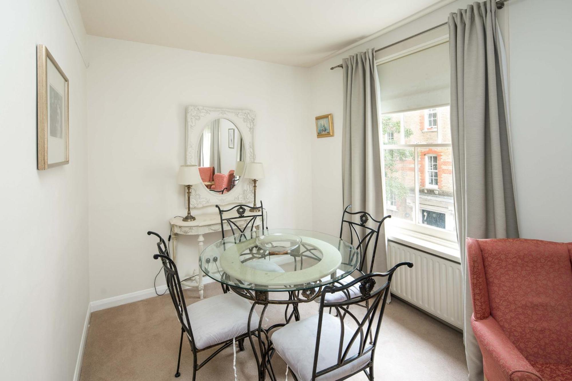 New Sleek 2bd Flat Oxford Street-soho-fitzrovia Apartment