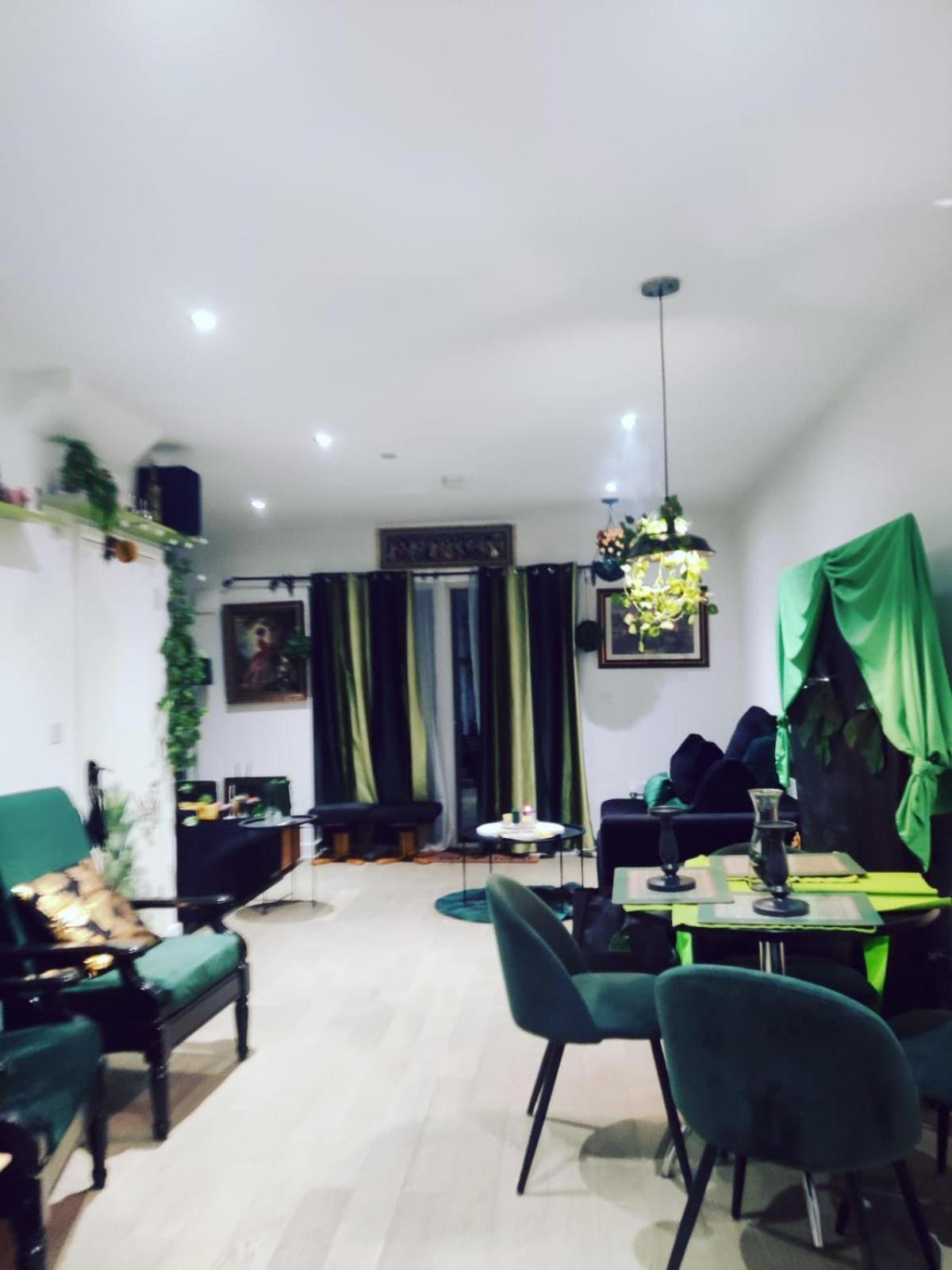 Uttsav Green - Affordable Zone 3 - Accessible Public Transport Privatunterkunft *
