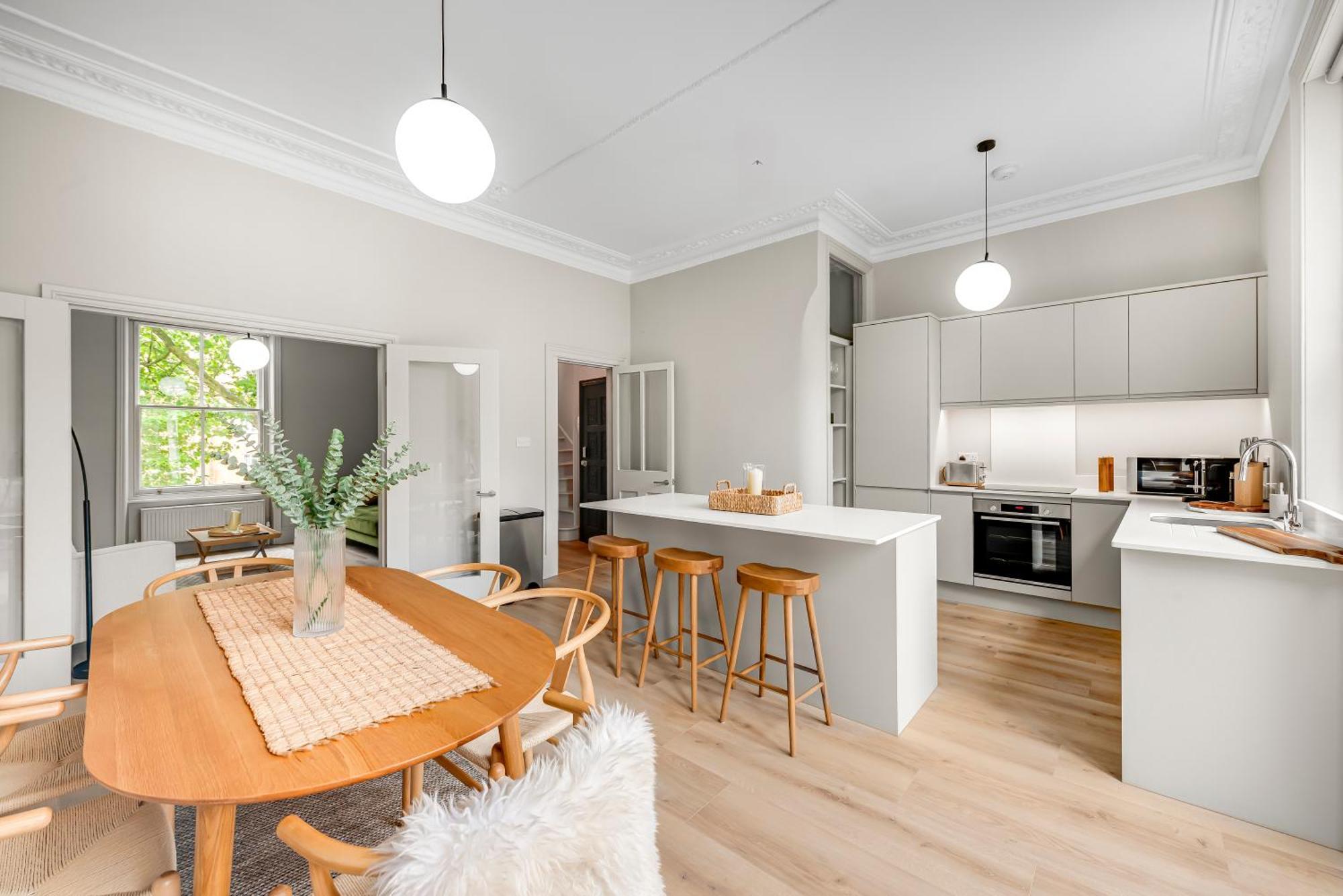 Appartement Luxury 3 Bed With Balcony In Kensington Olympia
