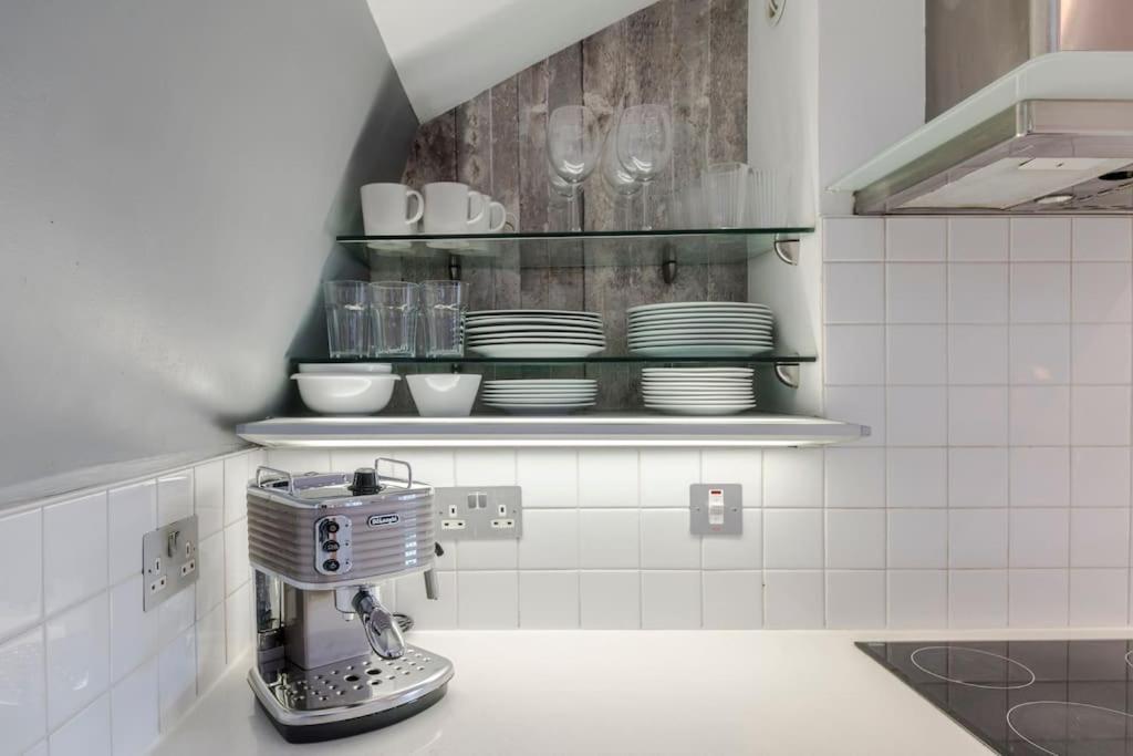 Kings Cross Two Bedroom Penthouse