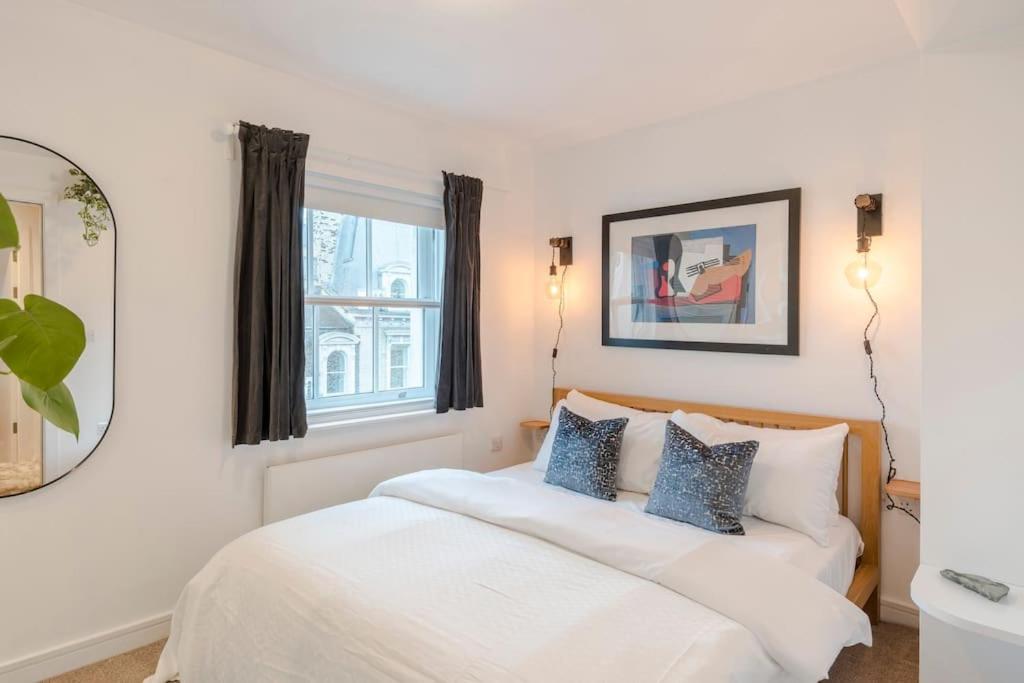 Apartment Kings Cross Two Bedroom Penthouse