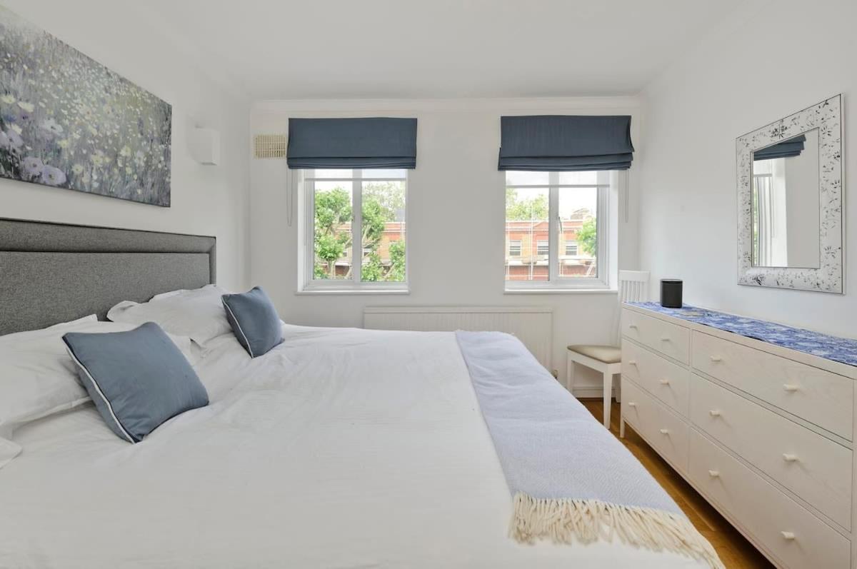 Apartment Leafy Earls Court 3 Bed Flat London