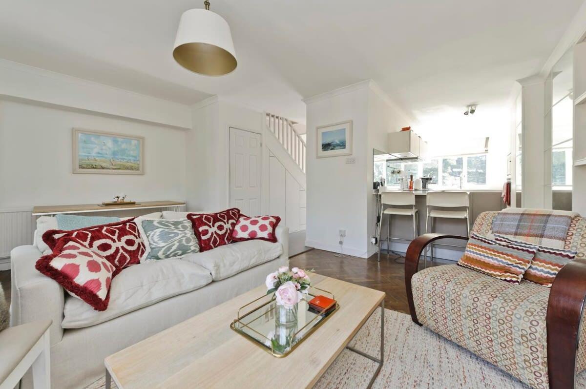 Apartment Leafy Earls Court 3 Bed Flat